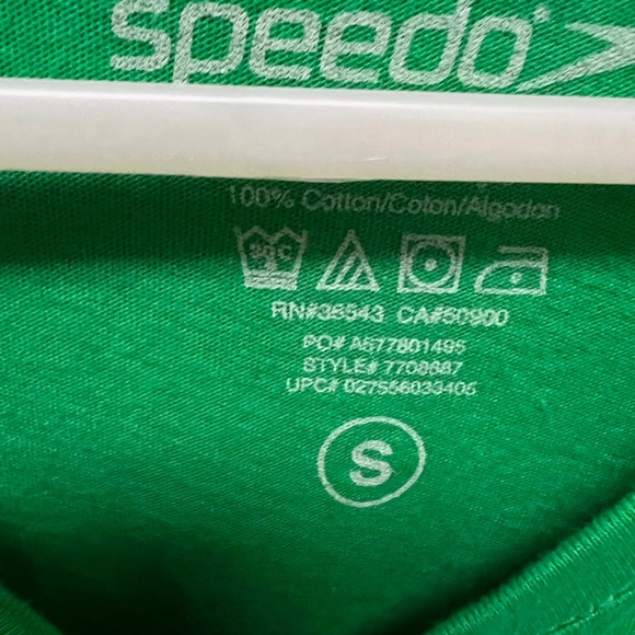 Speedo shirt- Brand New - Picture 3 of 3